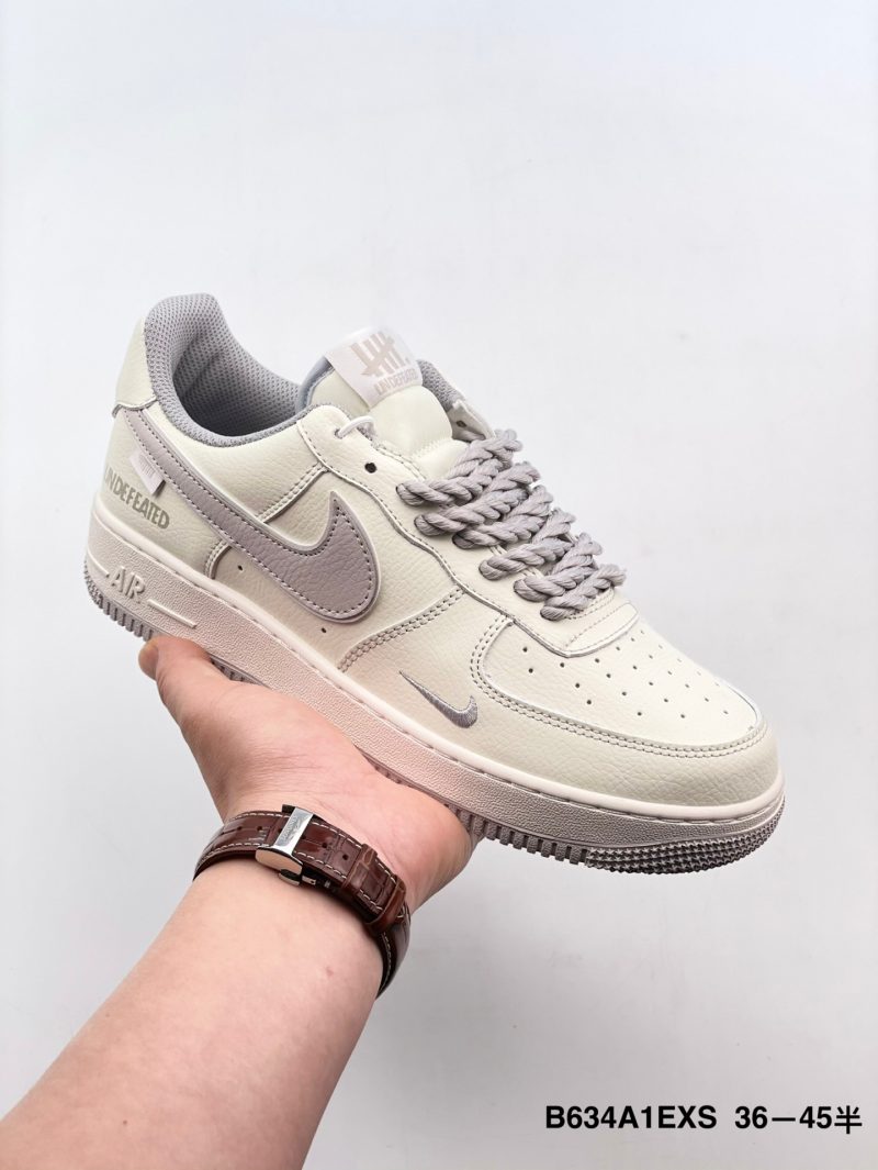Nike Air Force 1 Hurt – Mix Kolorów i Rozmiarów | Cena od 112 zł/szt + Wysyłka 24h