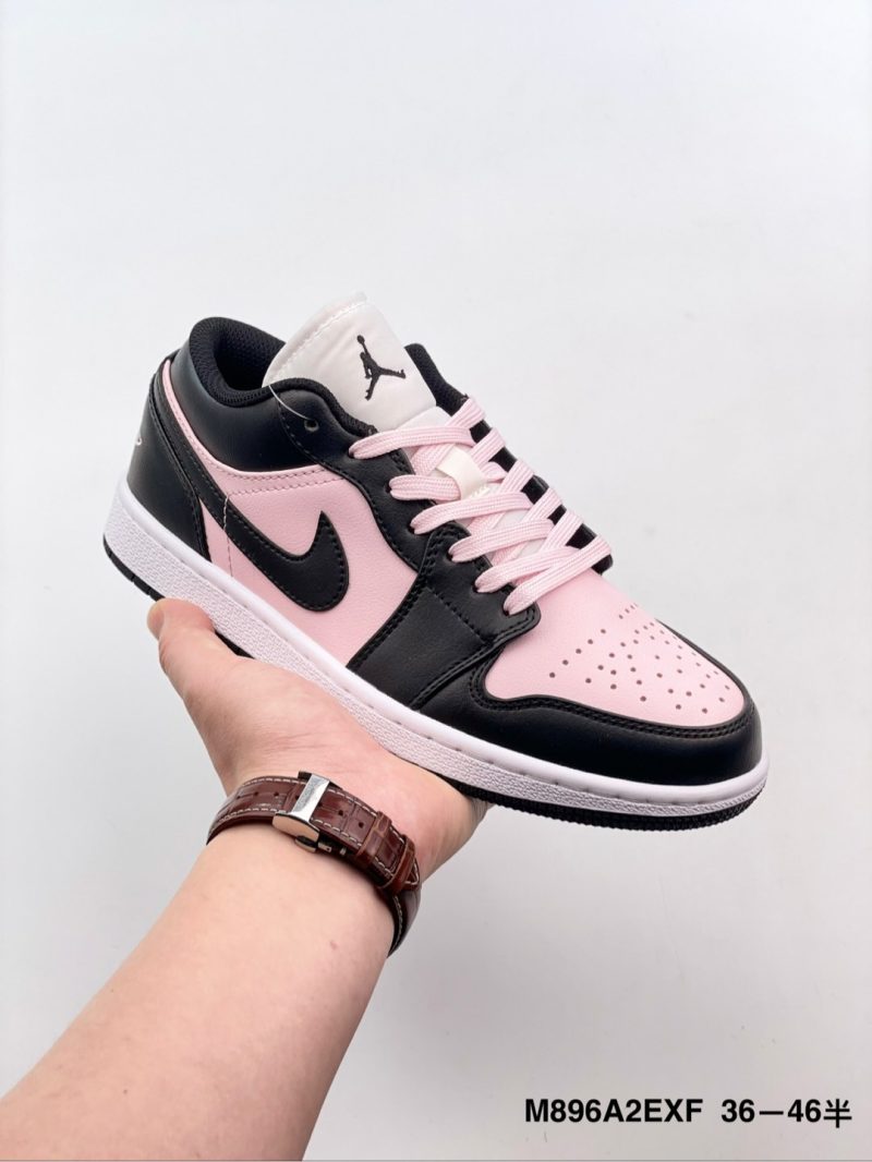 BUTY DO KOSZYKÓWKI AIR JORDAN 1 RETRO LOW