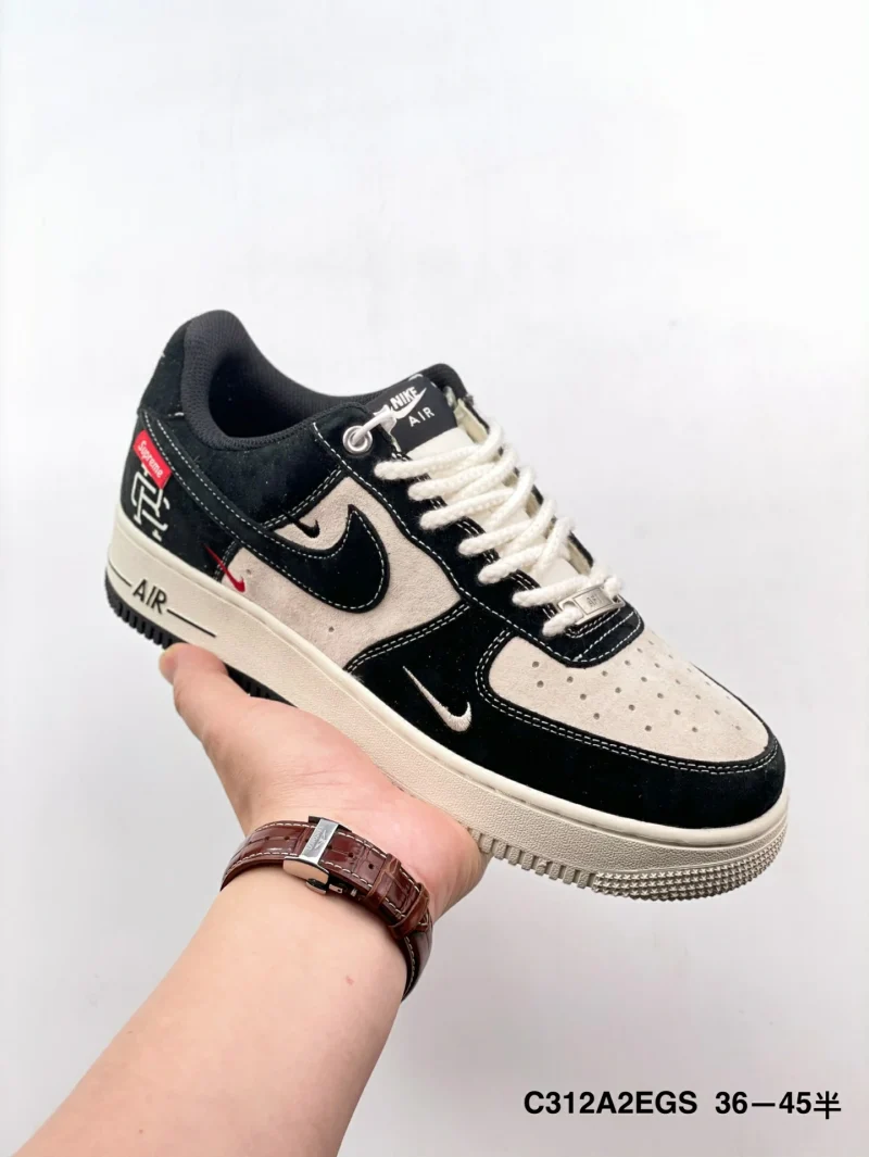 Nike Air Force 1 Low 07 x Supreme - sprzedaż hurtowa obuwia