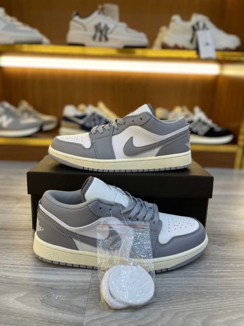 Buty Nike Air Jordan 1 Low GS ‘Vintage Grey’ Premium