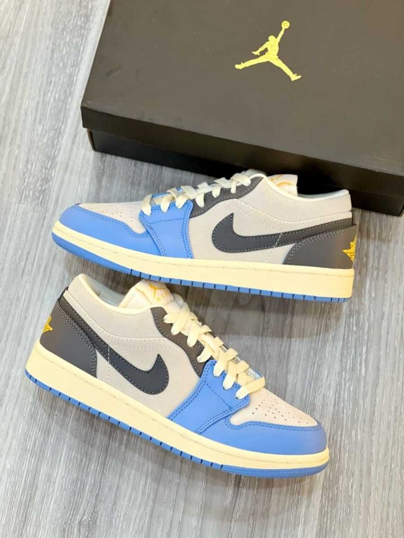 Buty Nike Air Jordan 1 Low ‘Vintage UNC Grey’ Premium