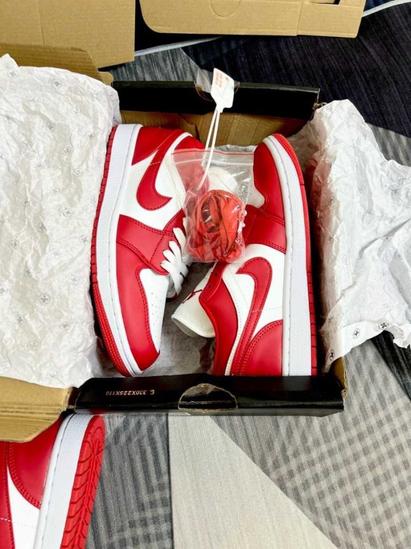 Buty Nike Air Jordan 1 Low Gym Red Premium