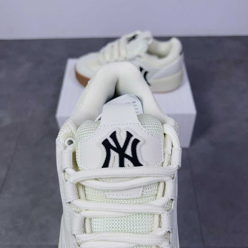 Buty MLB Chunky Wide New York Yankees 3ASXCCW3N-50CRS
